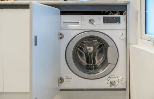 New 3BED Stylish Apartment with Amazing Transport - Foto 12