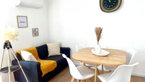 Logement jacuzzi privatif 5km du centre ville - Foto 3