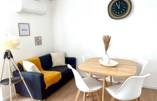 Logement jacuzzi privatif 5km du centre ville - Foto 3