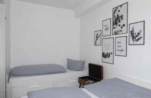 Greenflair Winterberg Ferienwohnung 5 Pers Pool Sauna Wifi near Lift - Foto 9