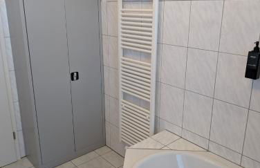 Helles Studio mit Arbeitsplatz und Balkon - Foto 38