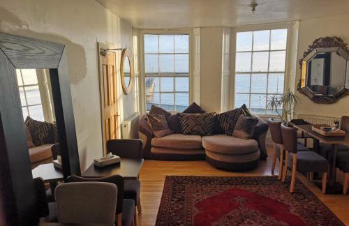 Flat next to port and cliffs with parking - Foto 4