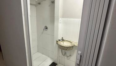 Apartamento 110 - Suíte com ar condicionado - Foto 2