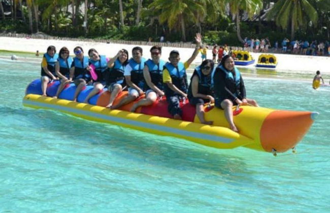 Banana Boat Trip in Boracay - Photo 2