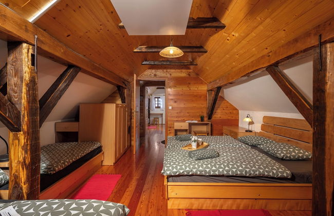 Authentic Wooden House Sleme - Foto 8