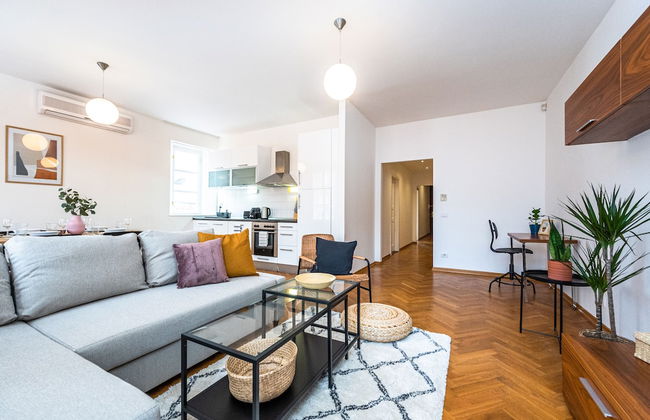 Charles Apartments in Old Town Prague - Photo 55