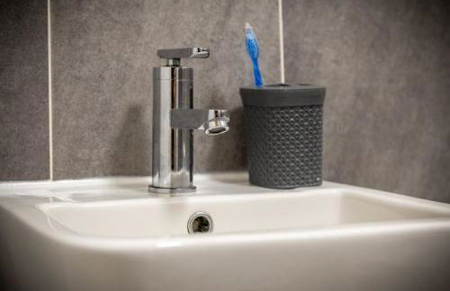 Bloom Apartments - City Centre - Gated Parking - Foto 8