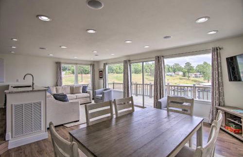 Lakefront Afton Cottage with Deck Walk to Boat Ramp - Foto 4