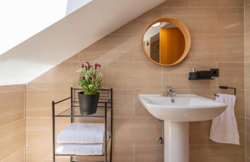 Luxury 4BDR Penthouse with Sea Views - Foto 33