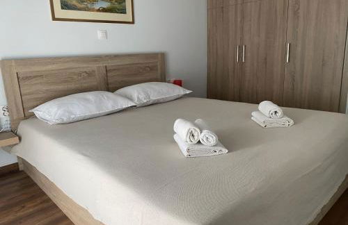 Cozy & Connected, Walk to Culture, Metro in Minutes - Foto 12