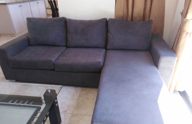 Lovely six Bedroom Villa in Coral Bay - Photo 43