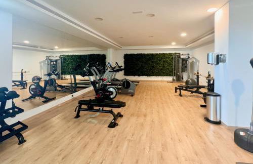 Villa Vida - Luxury Panorama Seaview Penthouse in Organic-Boho Design with Pool, Gym, Spa - Photo 41