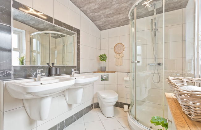 Malleus House - Photo 24