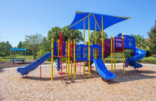 Spacious 6-Bedroom Getaway with Game Room, Private Spa & Sunny Pool Deck in Premier Resort Setting - Foto 93