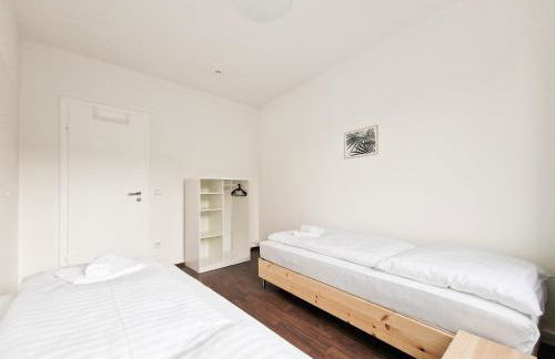 Tolstov Apartments - 1 or 3 Room Apartments - 30 Min Messe DUS - Photo 8
