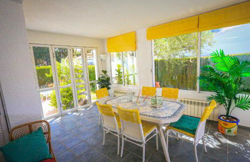 LITORAL COSTA DORADA - VILLA MONET Only families - Photo 8