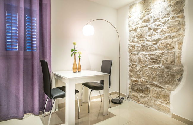 Split Oasis Apartments - Photo 15