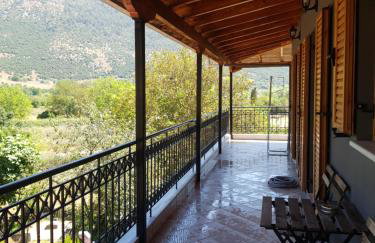 Cave Apartments - Photo 19