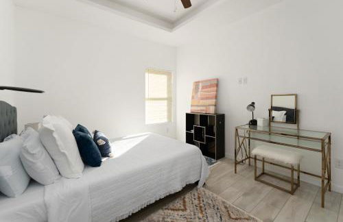The Edinburg Oasis Modern 2BD -2BA - Foto 9