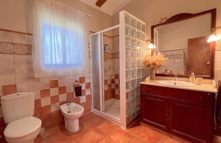 Pet friendly villa 10 minutes from the beach - Photo 14