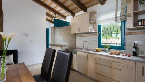 Pet Friendly Home In Trviz With Wifi - Foto 5