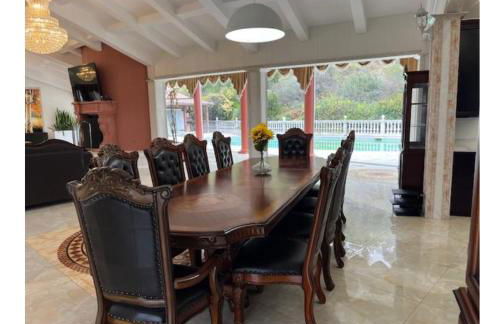 Specious 6000 sf privat gated villa with View - Foto 13