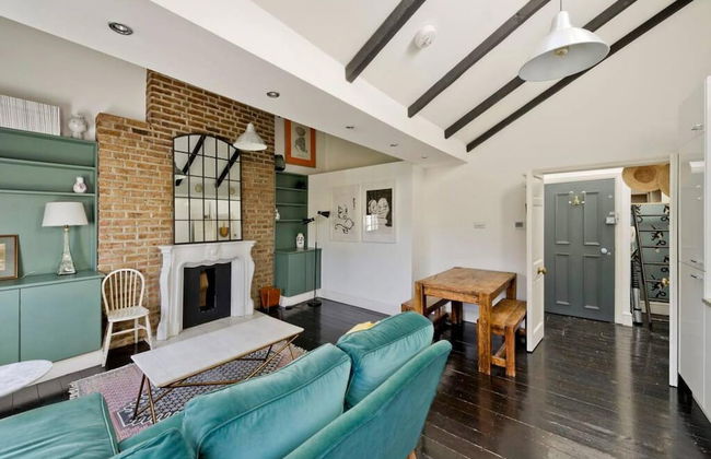 1 Bed Bohemian Loft Style Apt - Foto 12