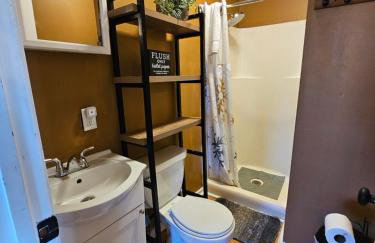 Spring Couples Getaway Hot Tub plus 500Mbps - Foto 34