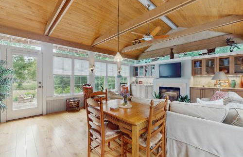 Happy Thoughts Cottage - Photo 14