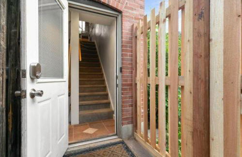 1147 Vine St - Foto 19