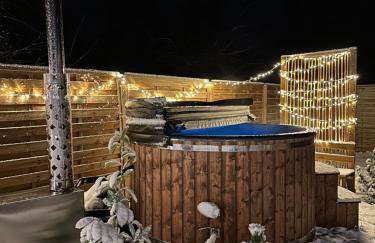 Jurta nad Zegrzem z prywatnym jacuzzi - Foto 22