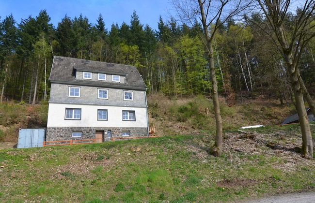 Lovely Group House near Winterberg with Private Sauna, Garden, & Terrace - Foto 36