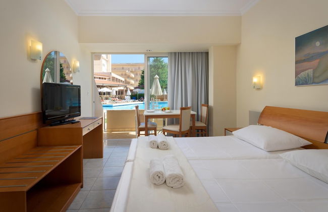 Sun Beach Resort - Foto 17