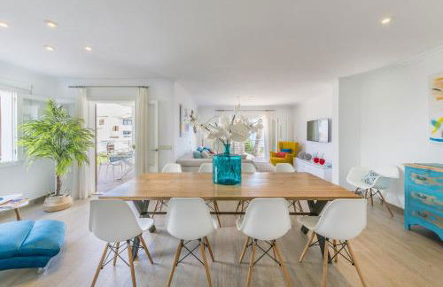 Villa Alcanada - Family only - Foto 21