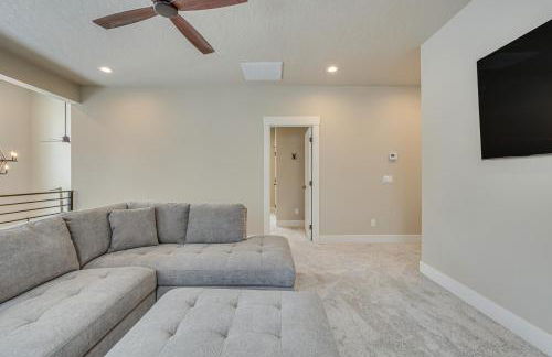 All-Season Cabin Hot Tub and Sauna in Donnelly - Foto 16