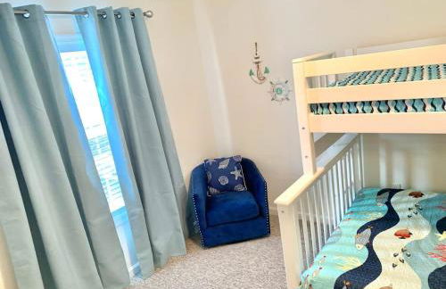 Beach perfect getaway 2 bedroom apartment - Foto 13