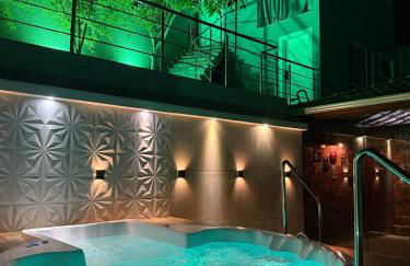 Chalé de Dois - Suíte 1 - Sem Acesso ao Ofurô - Foto 1