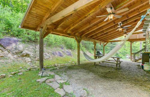 Smoky Mountain Log Cabin Close to Rafting! - Foto 26