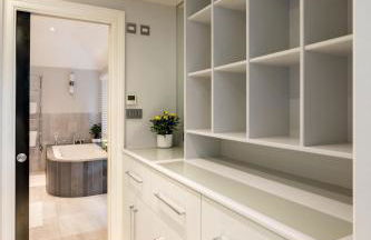 Dream House London 5bd with gym, cinema and hot tub - Foto 49