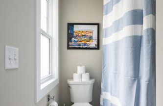 Luxurious Home on Lake Kalamazoo - Foto 39