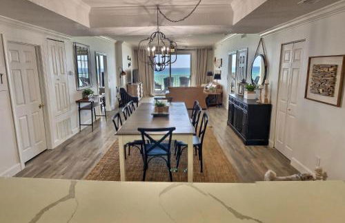 Barefoot Bliss - beachfront condo - sleeps 12 - Foto 65