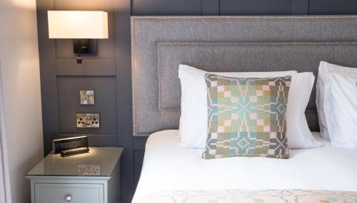 Llechwen Hall - Foto 4