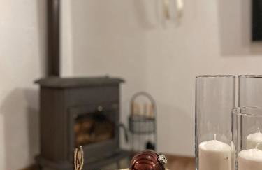 Pine & Oak Holiday Home - Foto 18