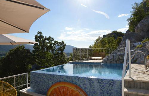 Stone House Marin - Photo 5