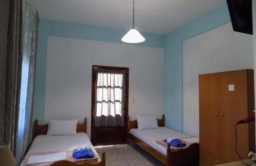 Fanis Rooms - Foto 17