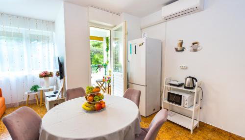 Cozy 2 Bedroom APT 15 Min Walk From Split Center and Beach - Foto 3