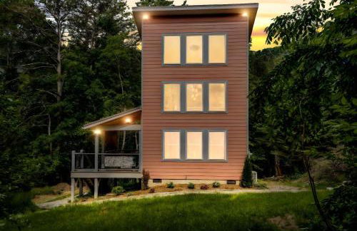 Unique Barbie-Themed Pink Cabin in Black Mountain, North Carolina - Foto 34