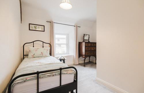 Charming Cotswolds Retreat in the Heart of Dursley - Foto 11