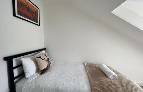 Spacious 3 Bedroom Home In Glasgow - Free Parking - Foto 23