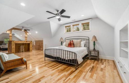 Luxury Mountain Mansion, 7BR, 8 king beds, 10000sf, Views, Pool, Sport Court, Gym, Sauna, Petting Zoo - Foto 58